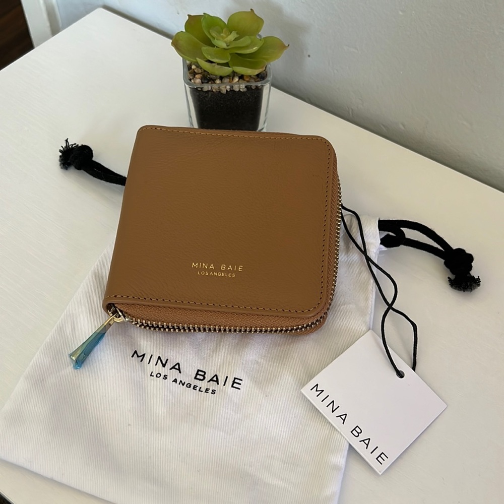 MINA BAE LEATHER WALLET IN TAN (NEW)